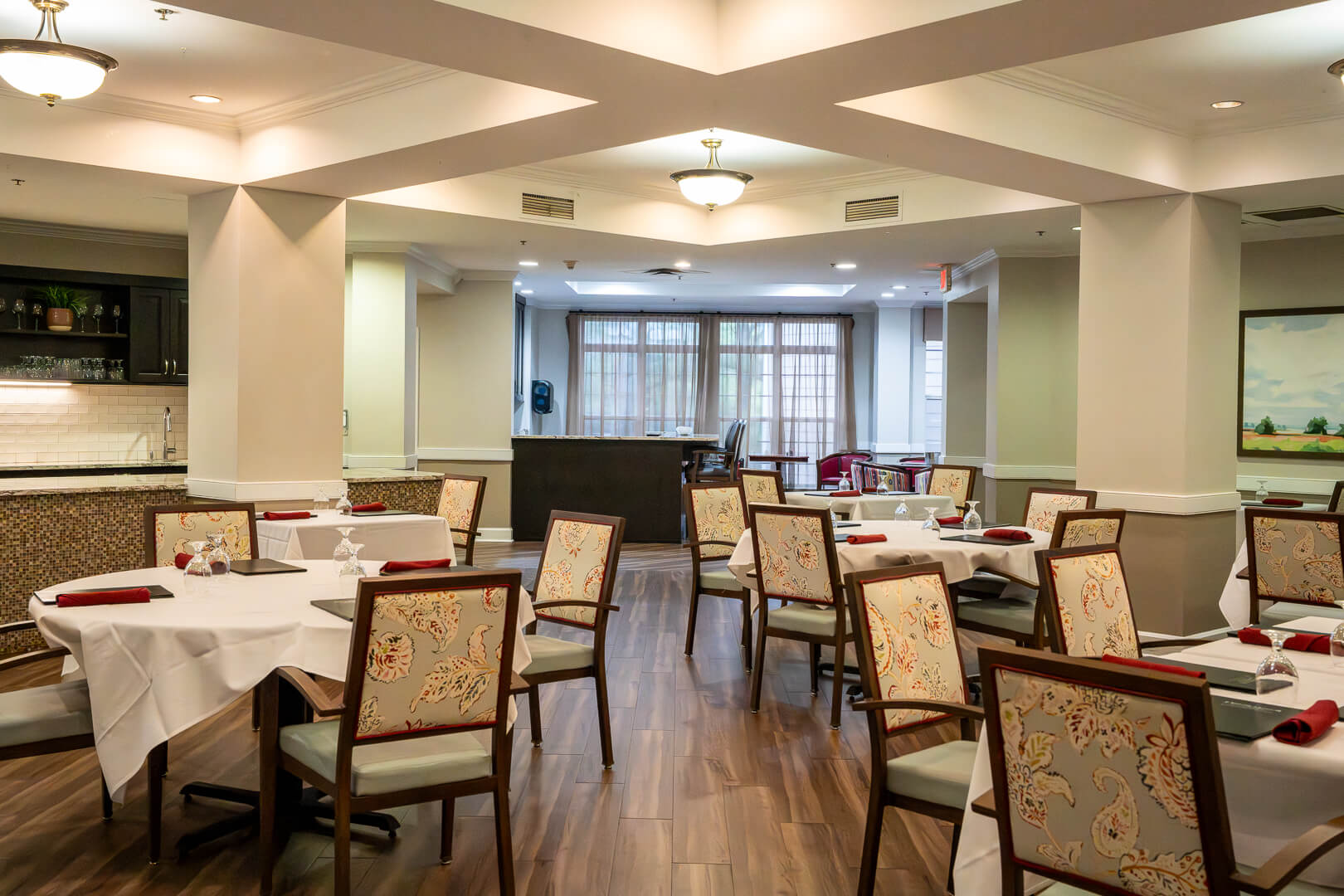 Elegant Dining Room Setting in Memory Care Unit